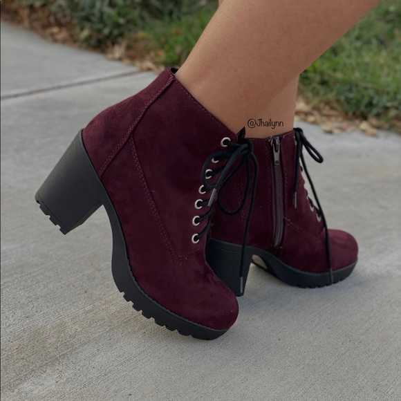Wine/Burgundy Ankle combat high heel laced boots - Picture 4 of 7